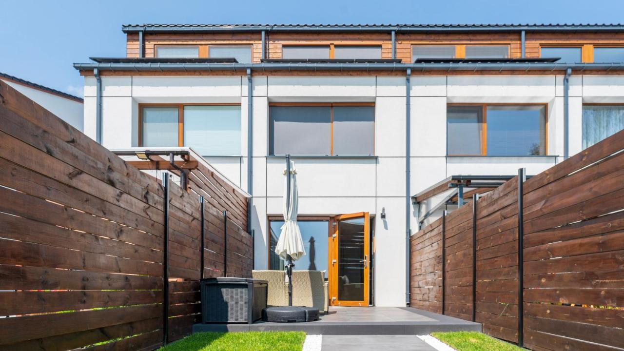 Work & Travel _ Ecostay _ Apartment *